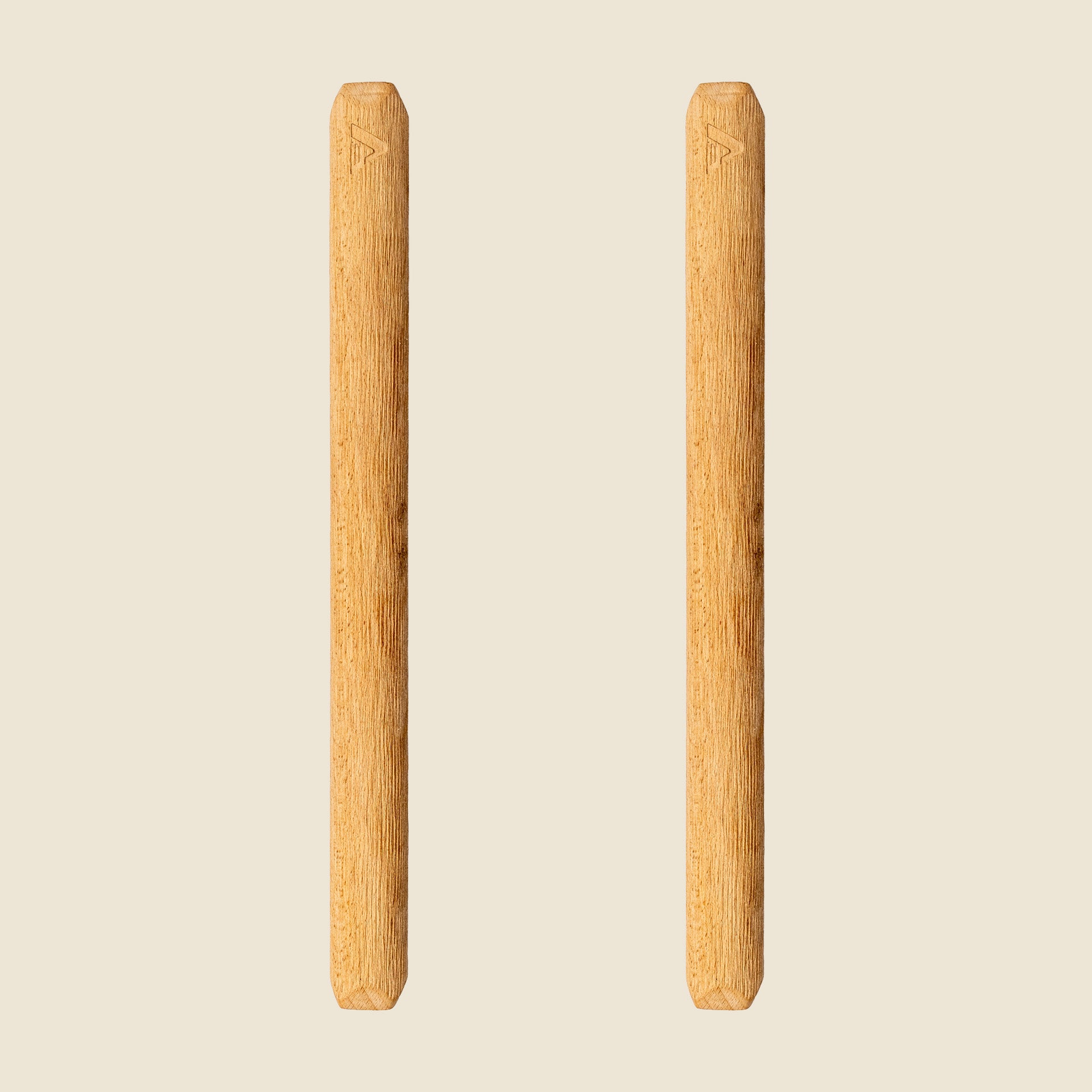 barres bois des paralletes Peisma sur fond beige