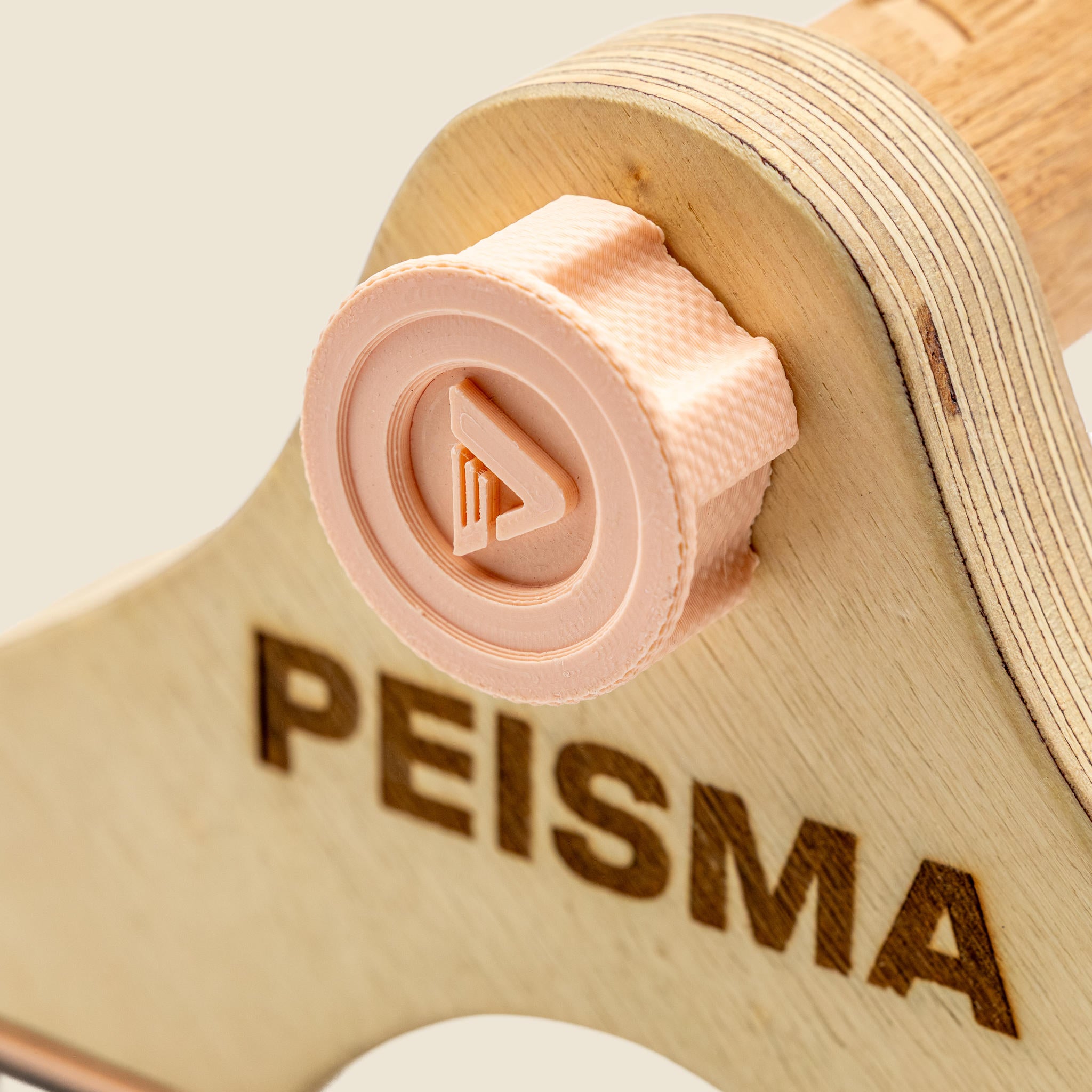 photo des socle Peisma de couleur rose